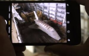 Охорона не помітила проникнення, і молодики змогли потрапити на космічний корабель Буран