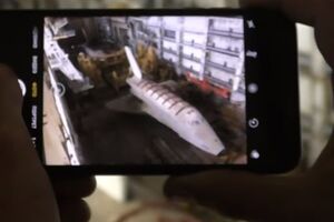 Охорона не помітила проникнення, і молодики змогли потрапити на космічний корабель Буран