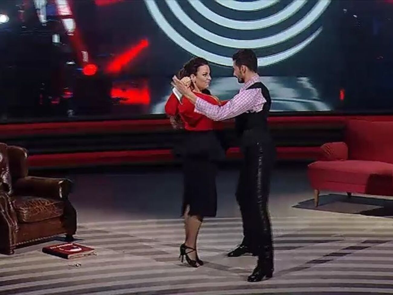 Холоденко и Загоруйко станцевали ча-ча-ча