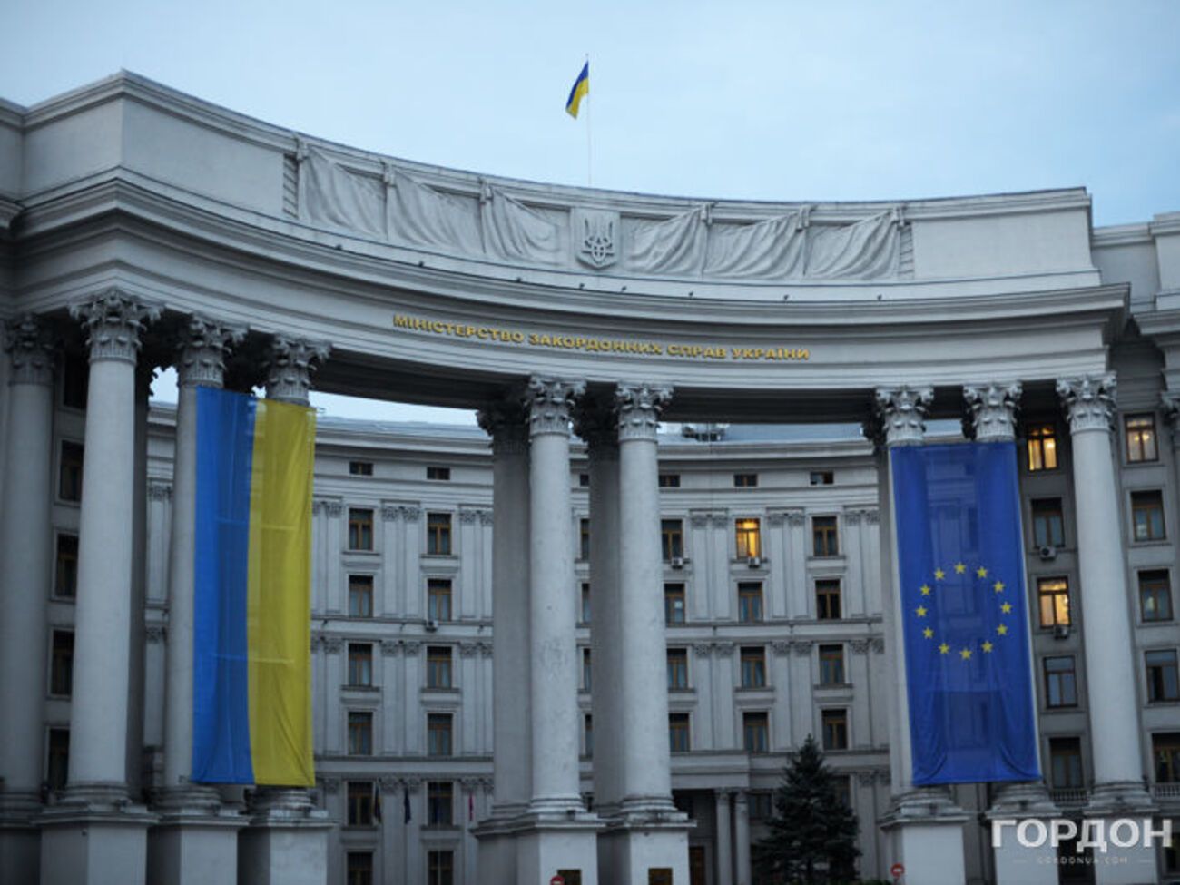 МЗС: Україна як прихильник розгортання миротворчої операції ООН на Донбасі готова опрацьовувати це питання