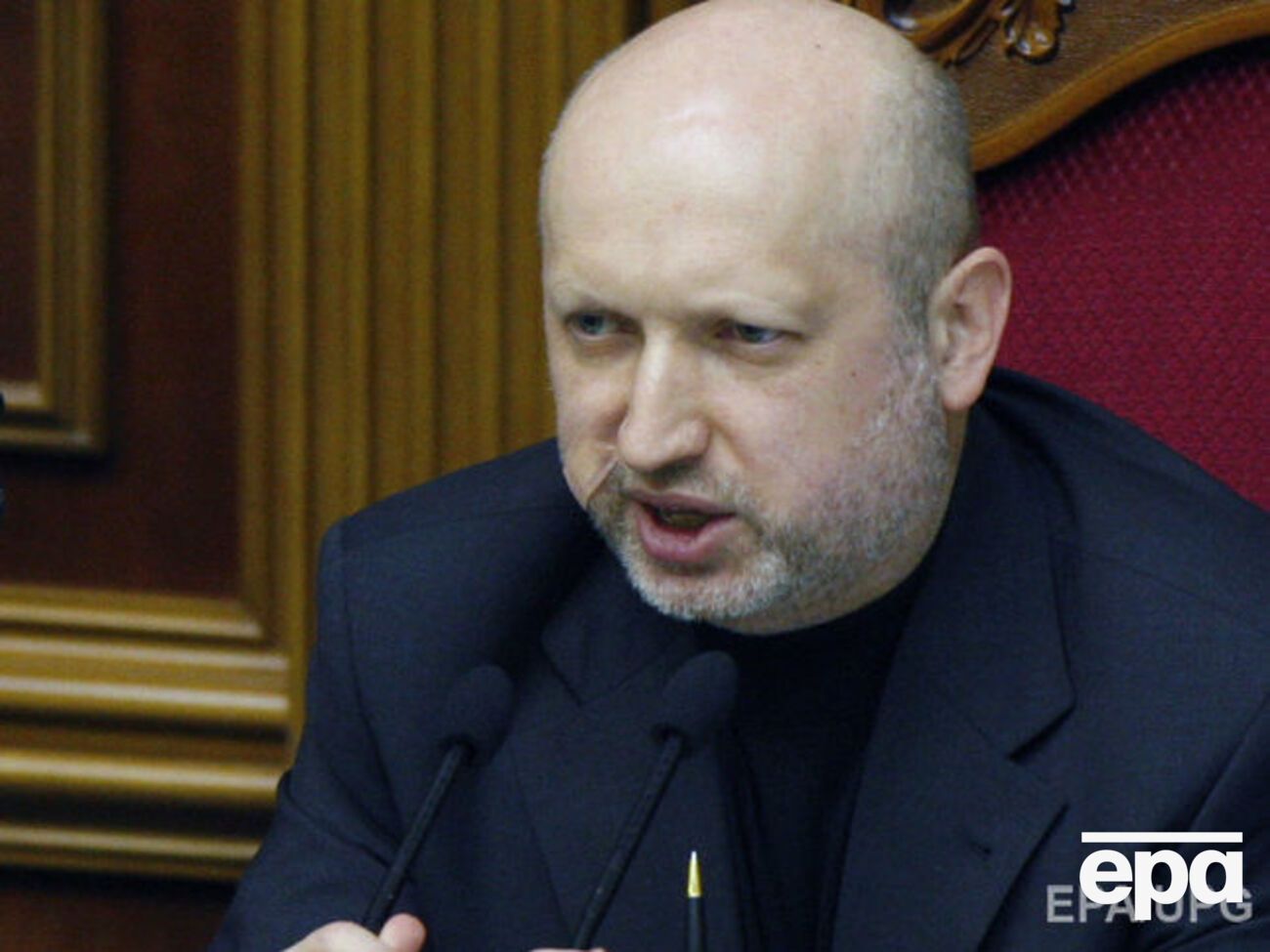 Турчинов: Уся військова техніка поставляється гібридним військам і терористичним угрупованням "лугандона" виключно РФ