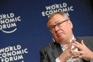 Група ВТБ розпродаватиме активи в Україні, сказав Костін