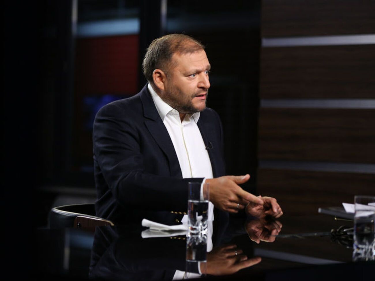 Добкін: Росіяни відібрали серйозні території, відібрали людей