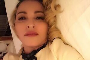 Мадонна приняла участие в семейном фотосете