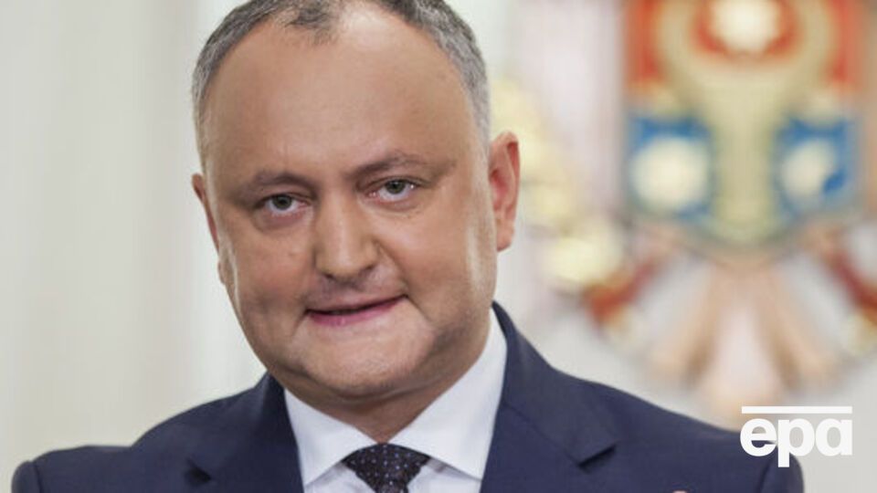 Президент Молдовы намерен наказать военных, отправившихся на учения в Украину