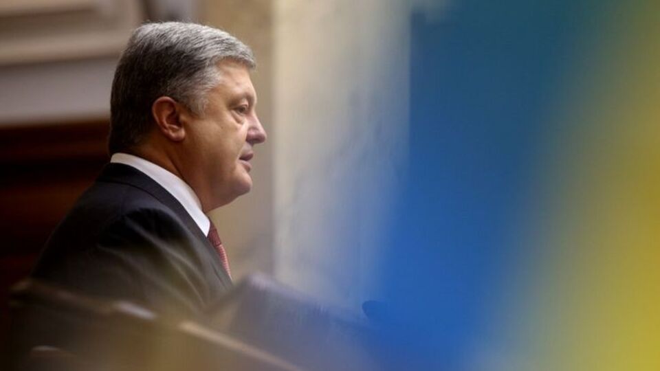 Порошенко: Ніхто не може позбавити українців права на власну церкву