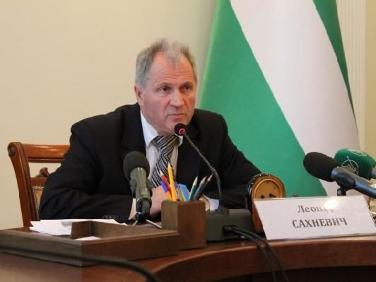 Сахневич извинился за свое поведение