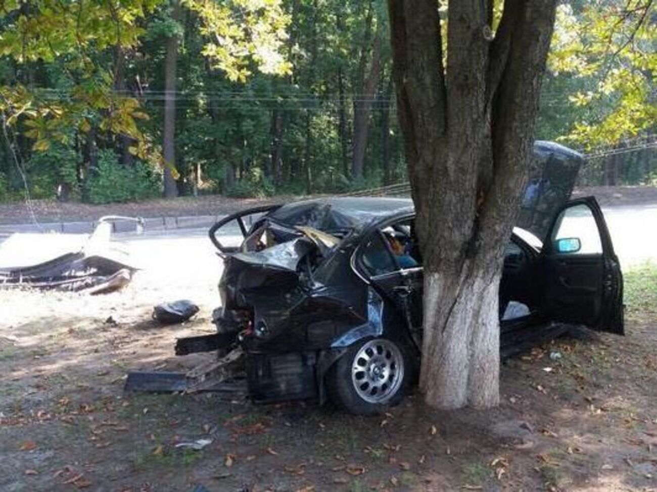 Один человек погиб, один серьезно пострадал в ДТП в Харькове