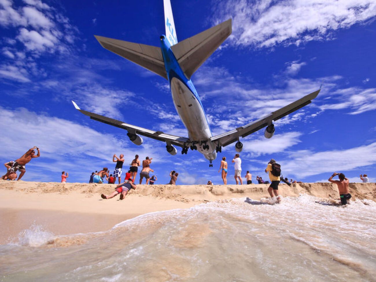 Один из самых удивительных аэропортов мира подлежит реконструкции после урагана