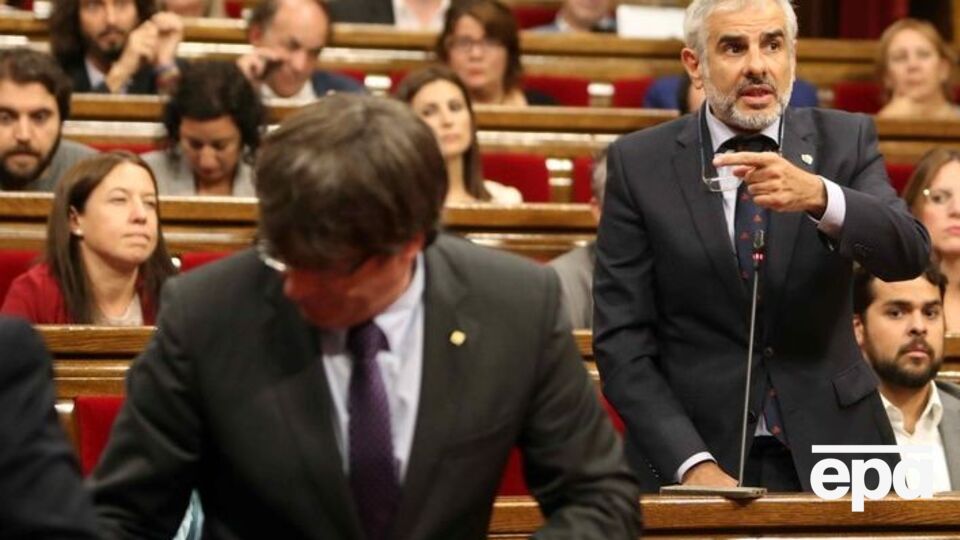 Закон ухвалено, незважаючи на рішення КС Іспанії, що призупиняє рішення стосовно проведення референдуму