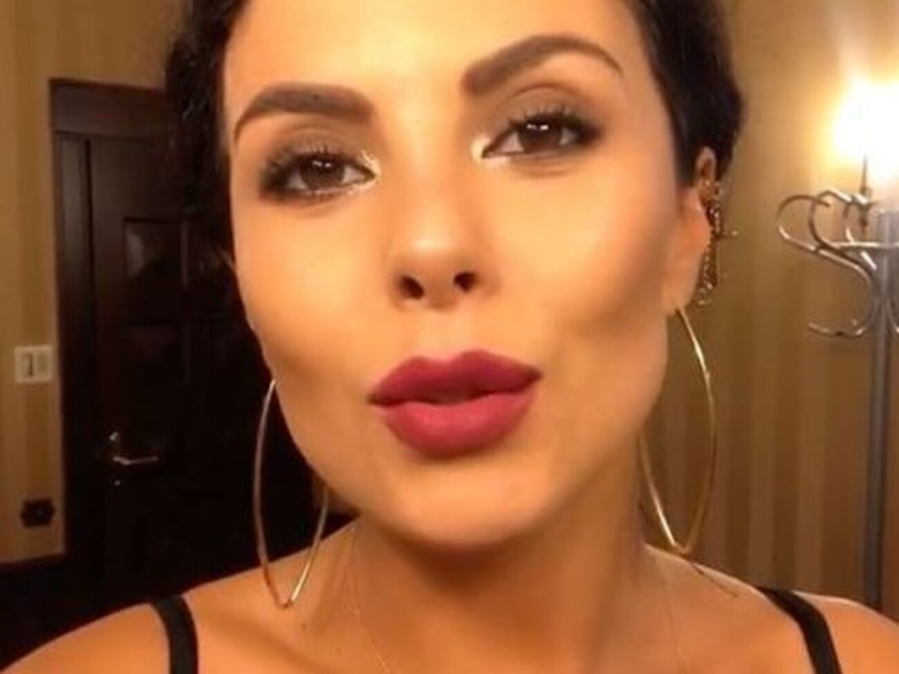 Каменских экспериментирует с волосами