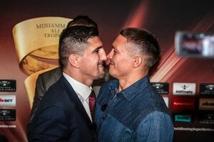 Усик и Хук выйдут на ринг около полуночи 9 сентября