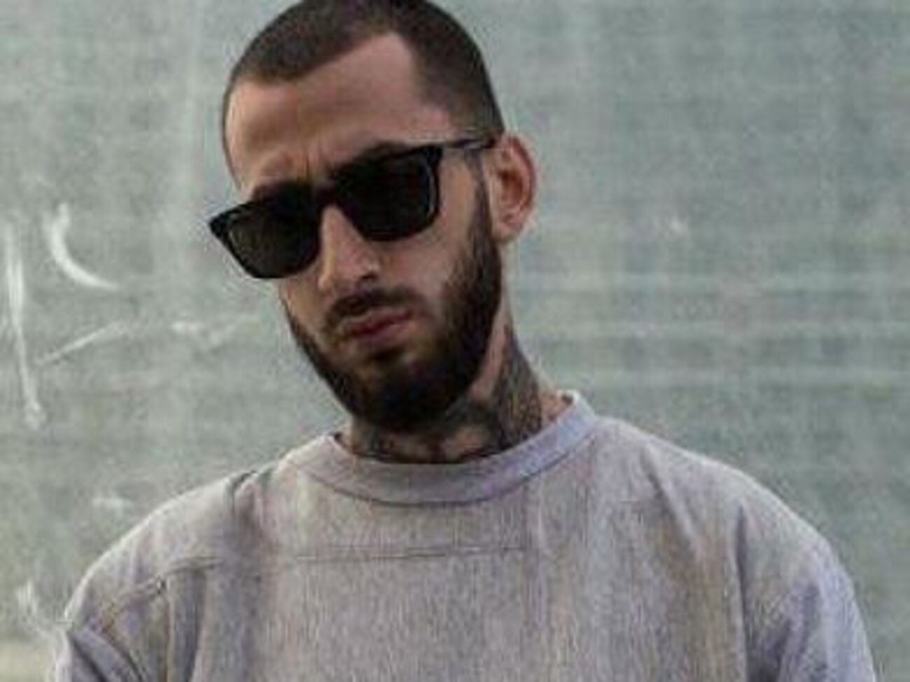 MiyaGi пошкодив руку на місці смерті сина