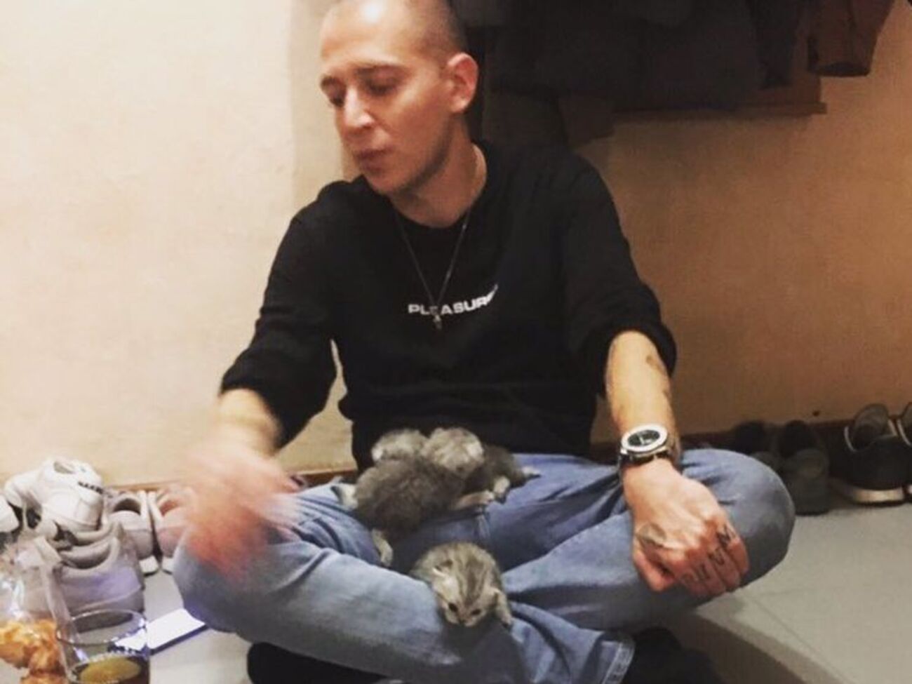 Інтим-фото Oxxxymiron виклали у вільний доступ