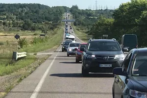 "Рух нових сил" вирушив до пункту пропуску "Краковець" зустрічати Саакашвілі. Фоторепортаж