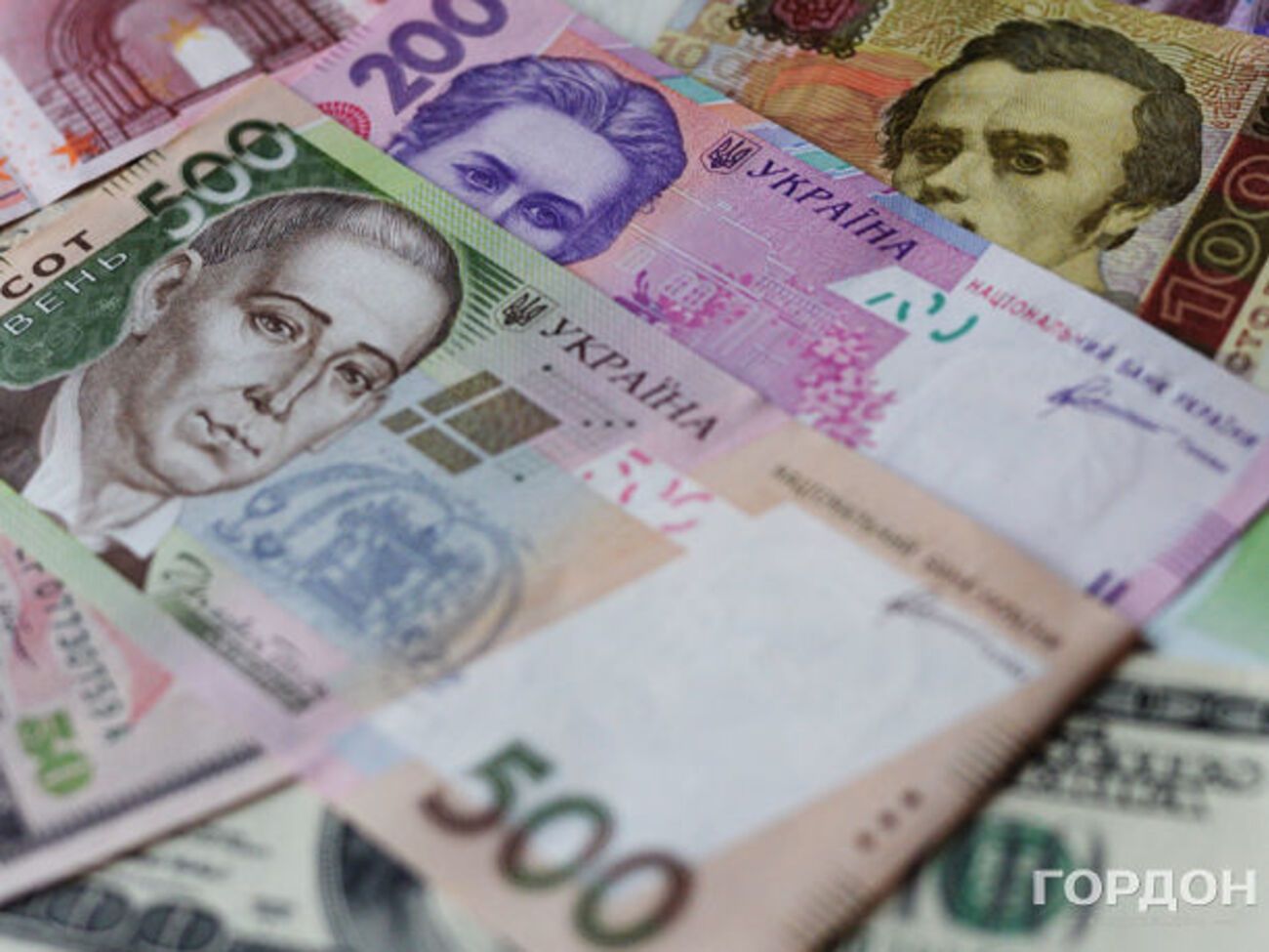 В Украине повысилась минимальная заработная плата