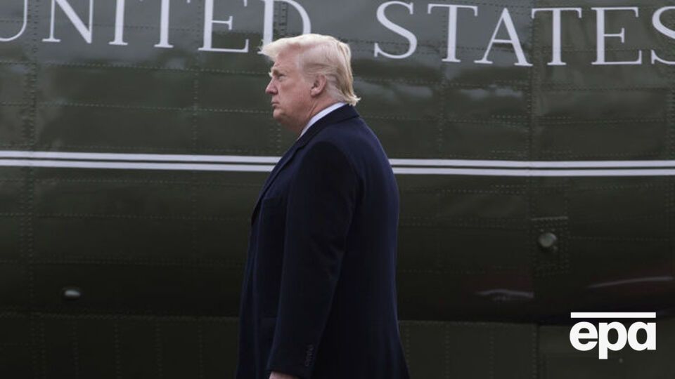 Трамп заявив, що Америка стає знову великою