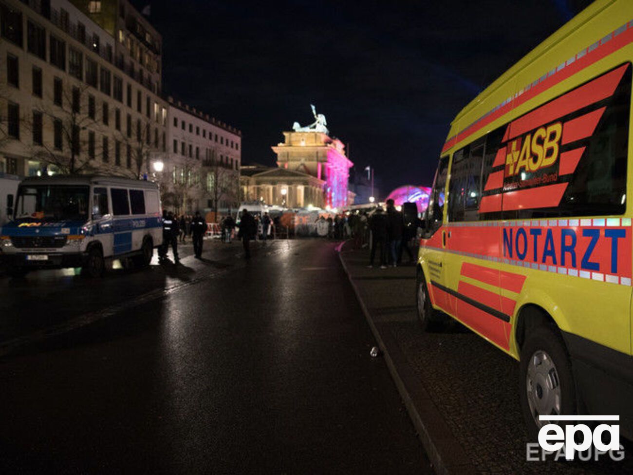 Полиция арестовала семерых подозреваемых в сексуальных домогательствах