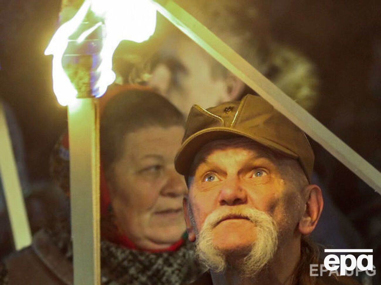 Марш организовали "Правый сектор", ВО "Свобода" и "Национальный корпус"