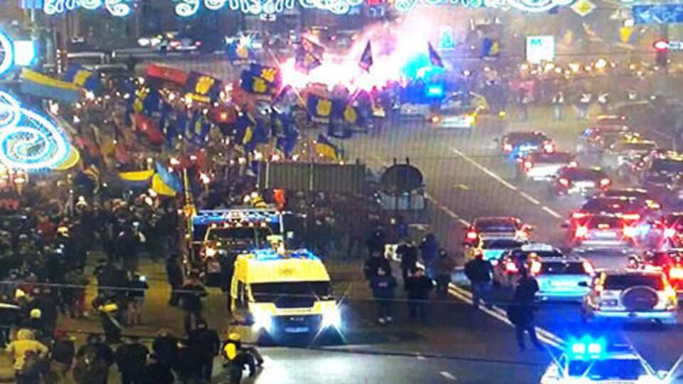 Полиция заявила о тысяче участников факельного марша