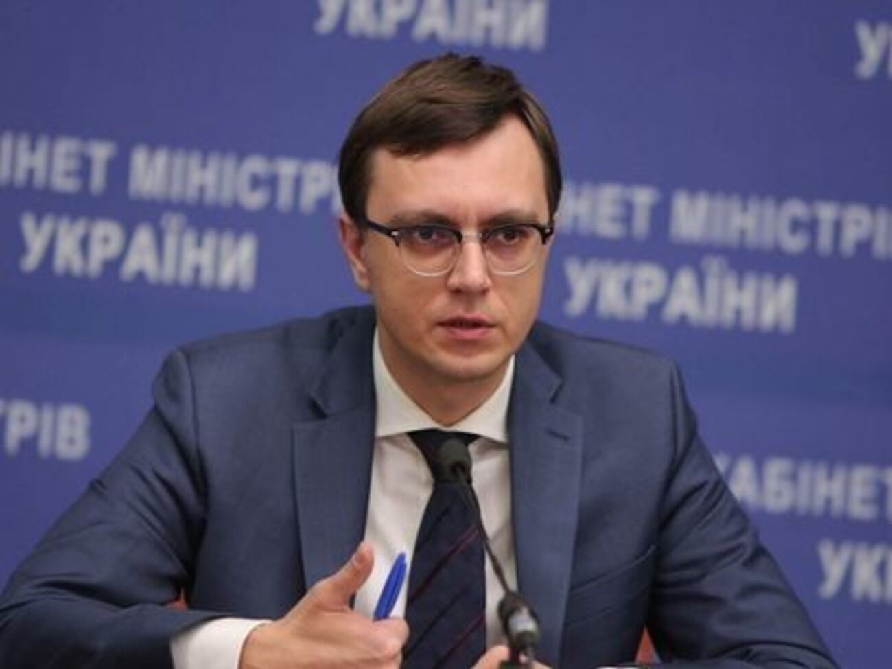 Омелян виступає за максимальне спрощення державного регулювання