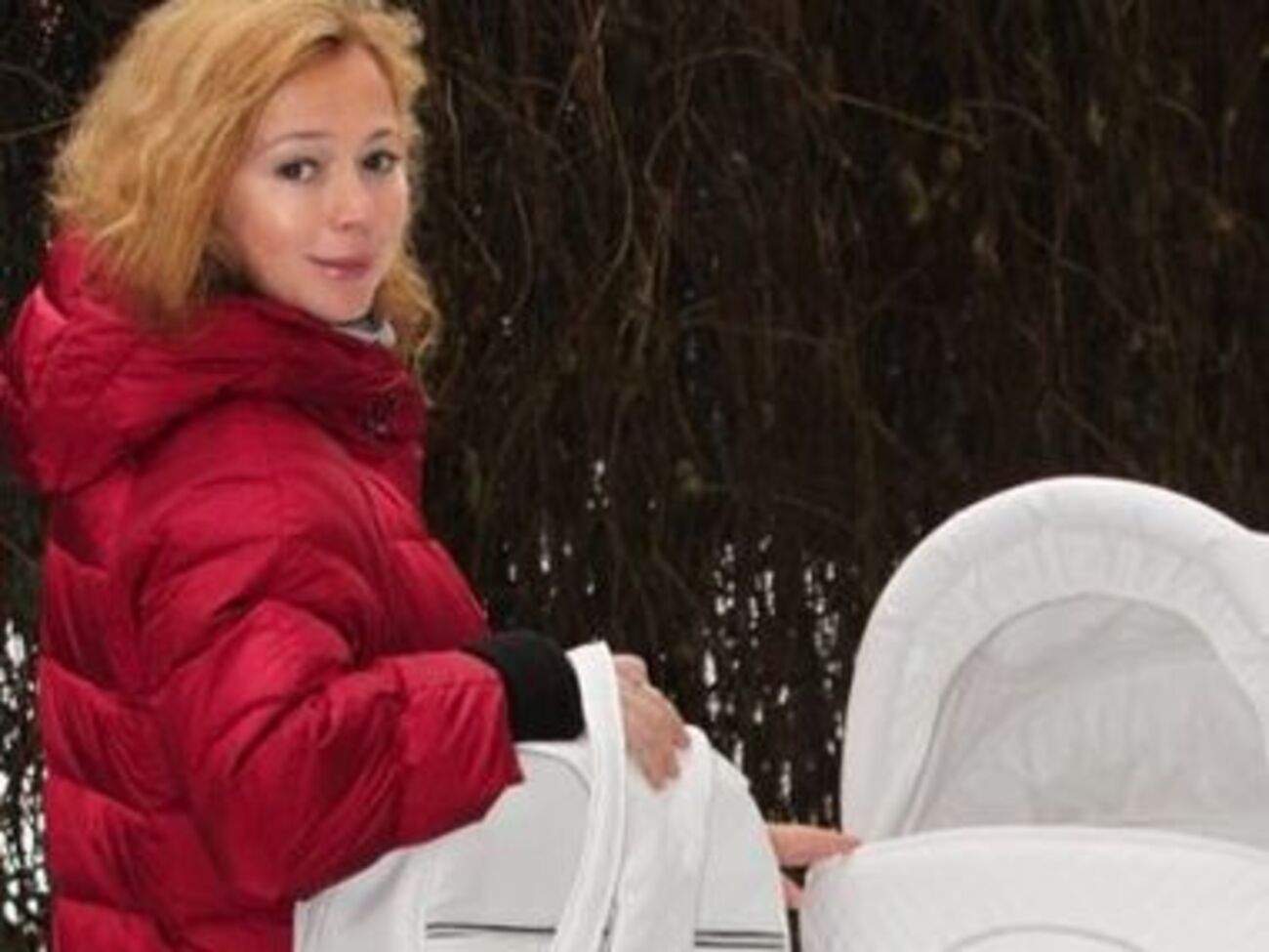 Захарова родила девочку