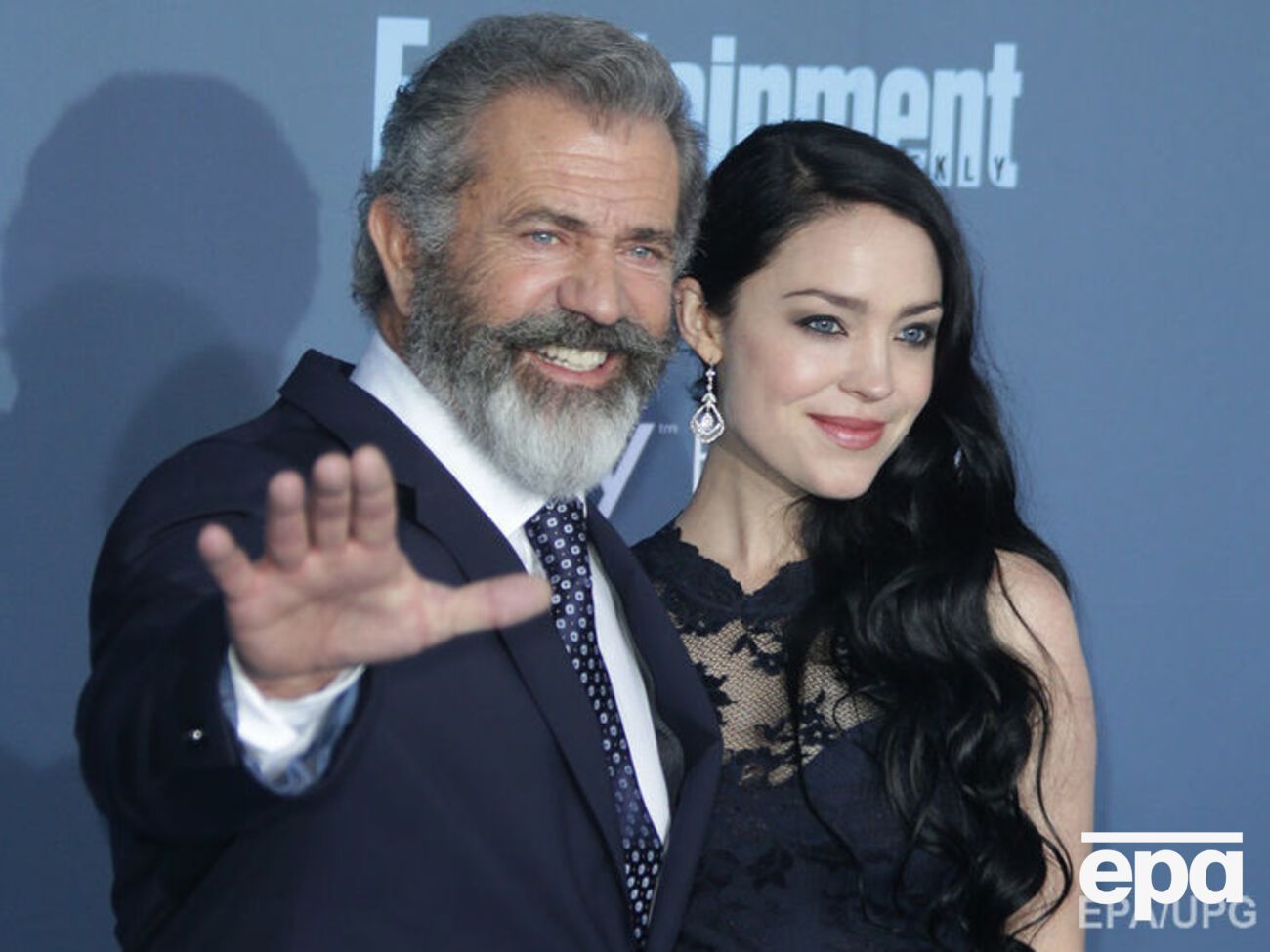 У Гібсона і Росс 36 років різниці