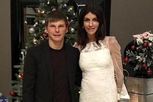 Жена Аршавина не является майором ФСБ