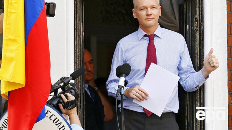 Ассанж шестой год проживает в эквадорской дипмиссии