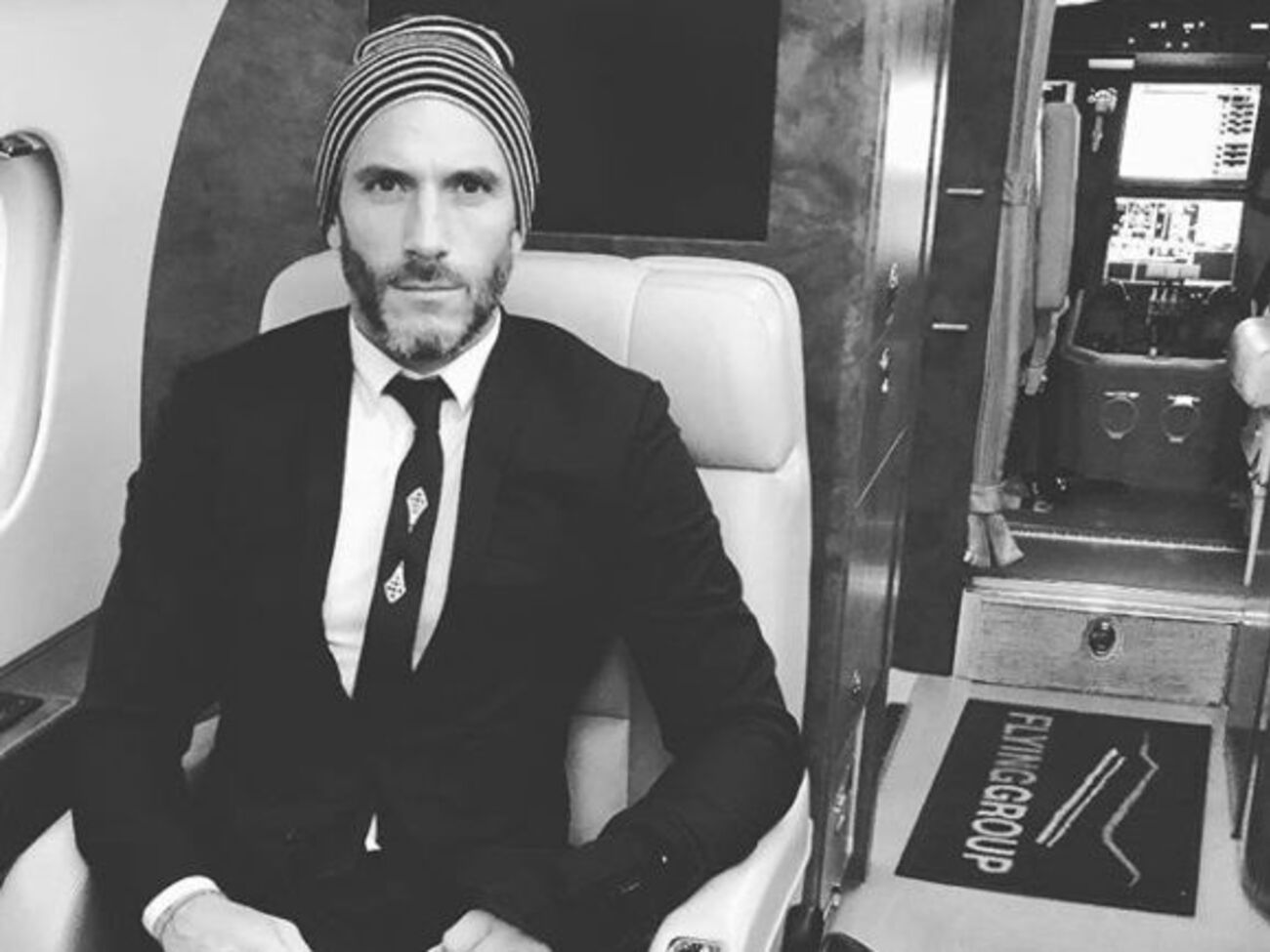 Раніше Жондо працював манекенником