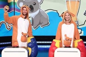 Актори взяли участь у шоу Елен Дедженерес