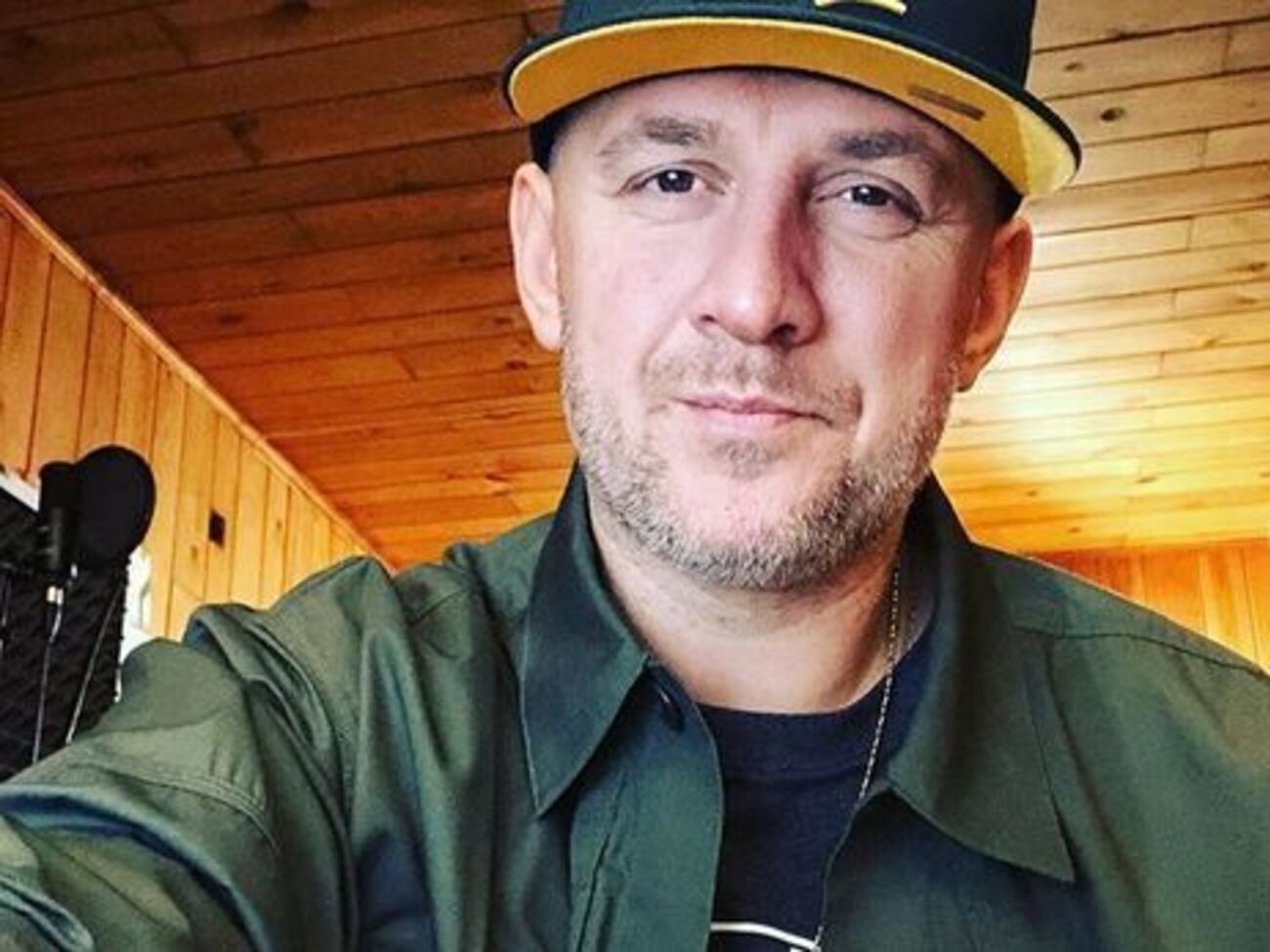 Потапу посоветовали сбрить усы