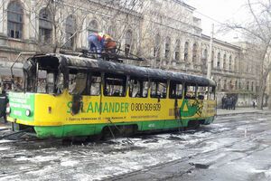 В результате инцидента пострадала выпрыгнувшая в окно женщина