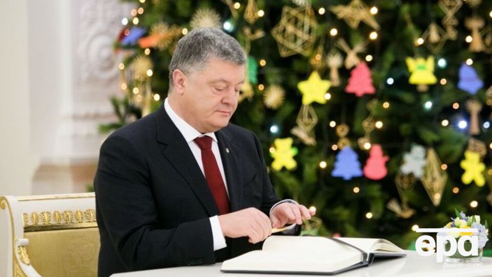 Порошенко підписав указ "Про першочергові заходи щодо захисту прав дітей-сиріт, дітей, позбавлених батьківського піклування"
