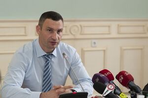 Кличко: Столична влада контролює якість нового дорожнього покриття