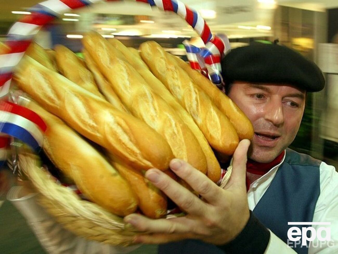 Президент Франции предложил сделать багет наследием ЮНЕСКО