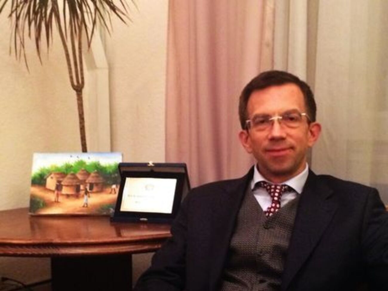 Заяц: Просим украинцев не ехать в опасные страны