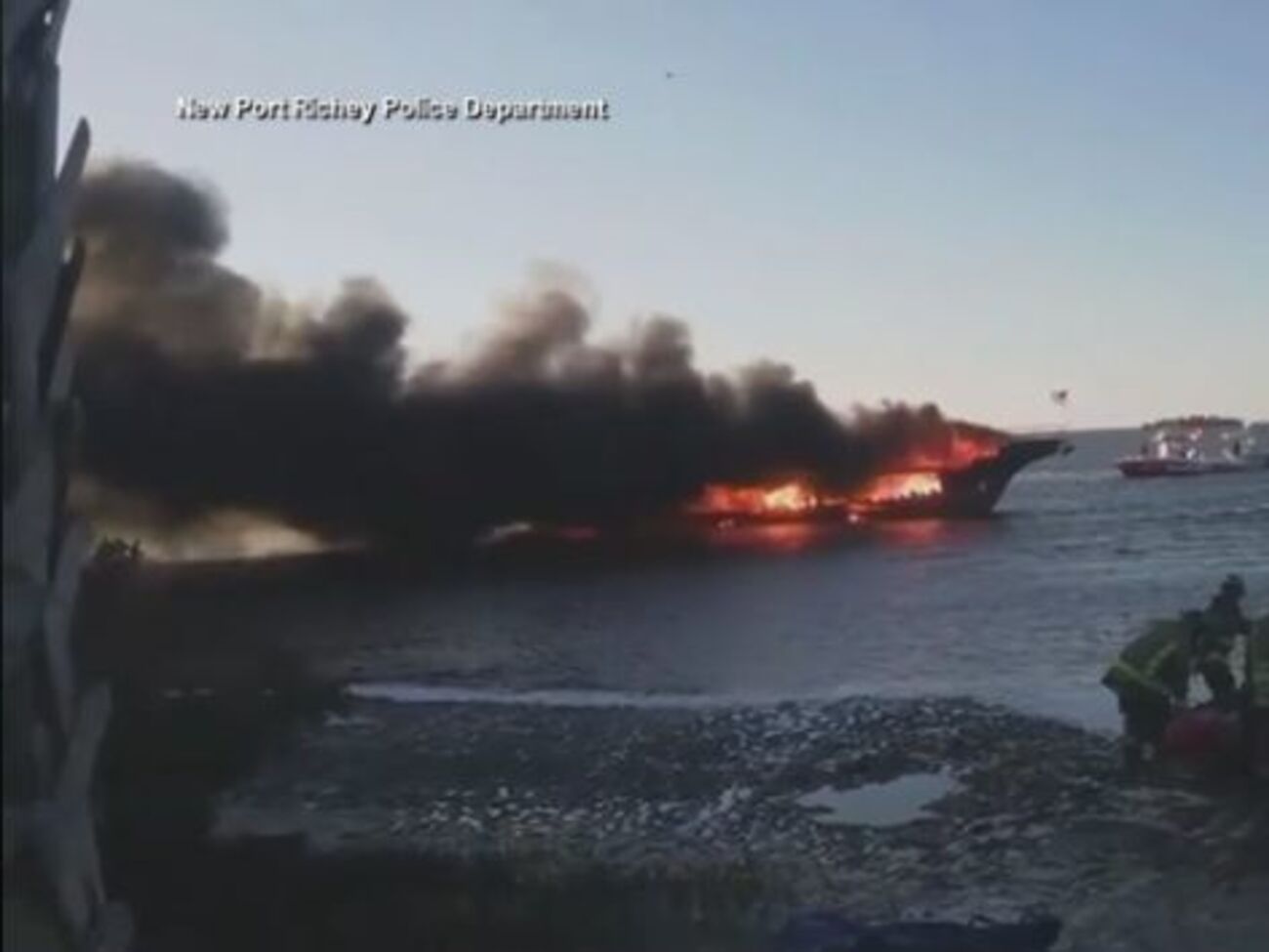 В результате пожара пострадали 15 человек