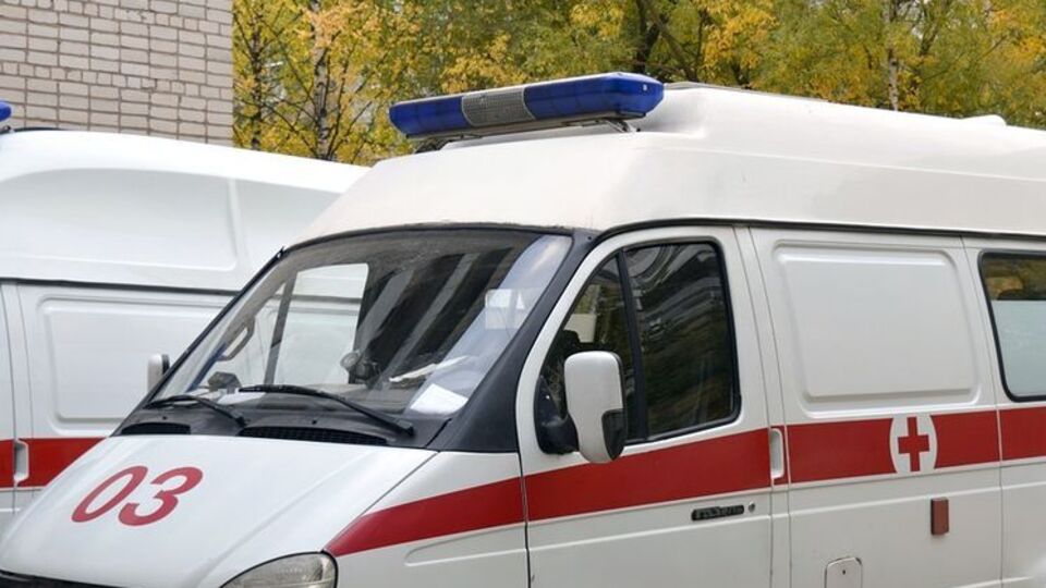 На месте работают восемь бригад скорой помощи