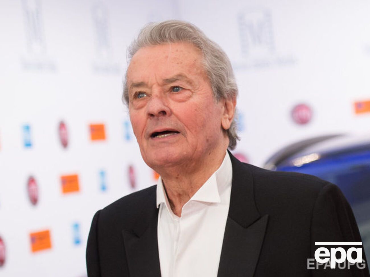 Делон: Мои родители избавились от меня, когда мне было четыре года