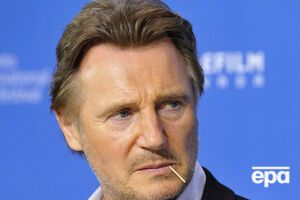 Нісон: Зараз багатьох знаменитостей звинувачують у тому, що вони торкнулися коліна якоїсь дівчини