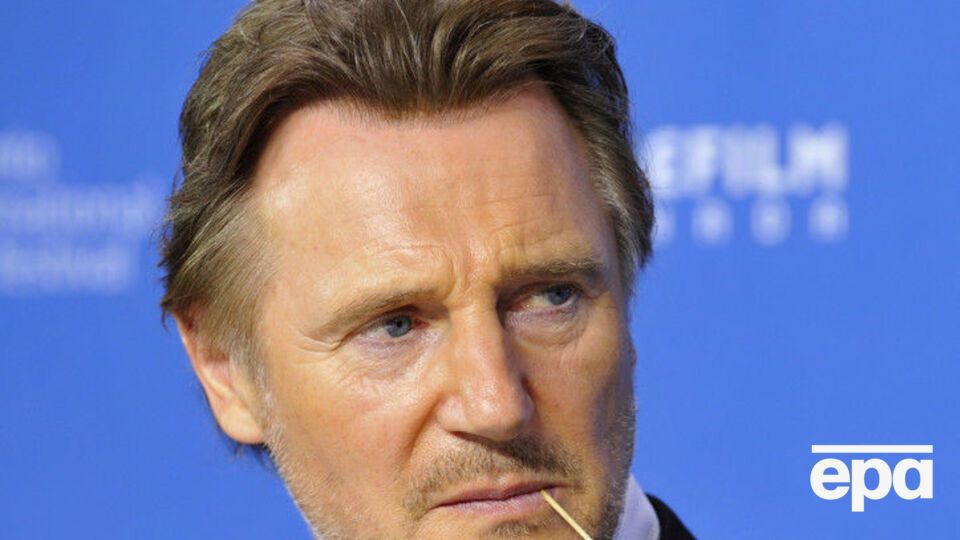 Нісон: Зараз багатьох знаменитостей звинувачують у тому, що вони торкнулися коліна якоїсь дівчини