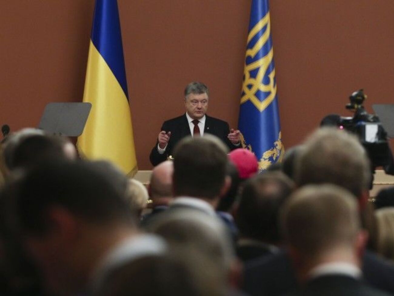 Порошенко: Попытки умиротворения агрессора всегда ведут к росту его аппетитов