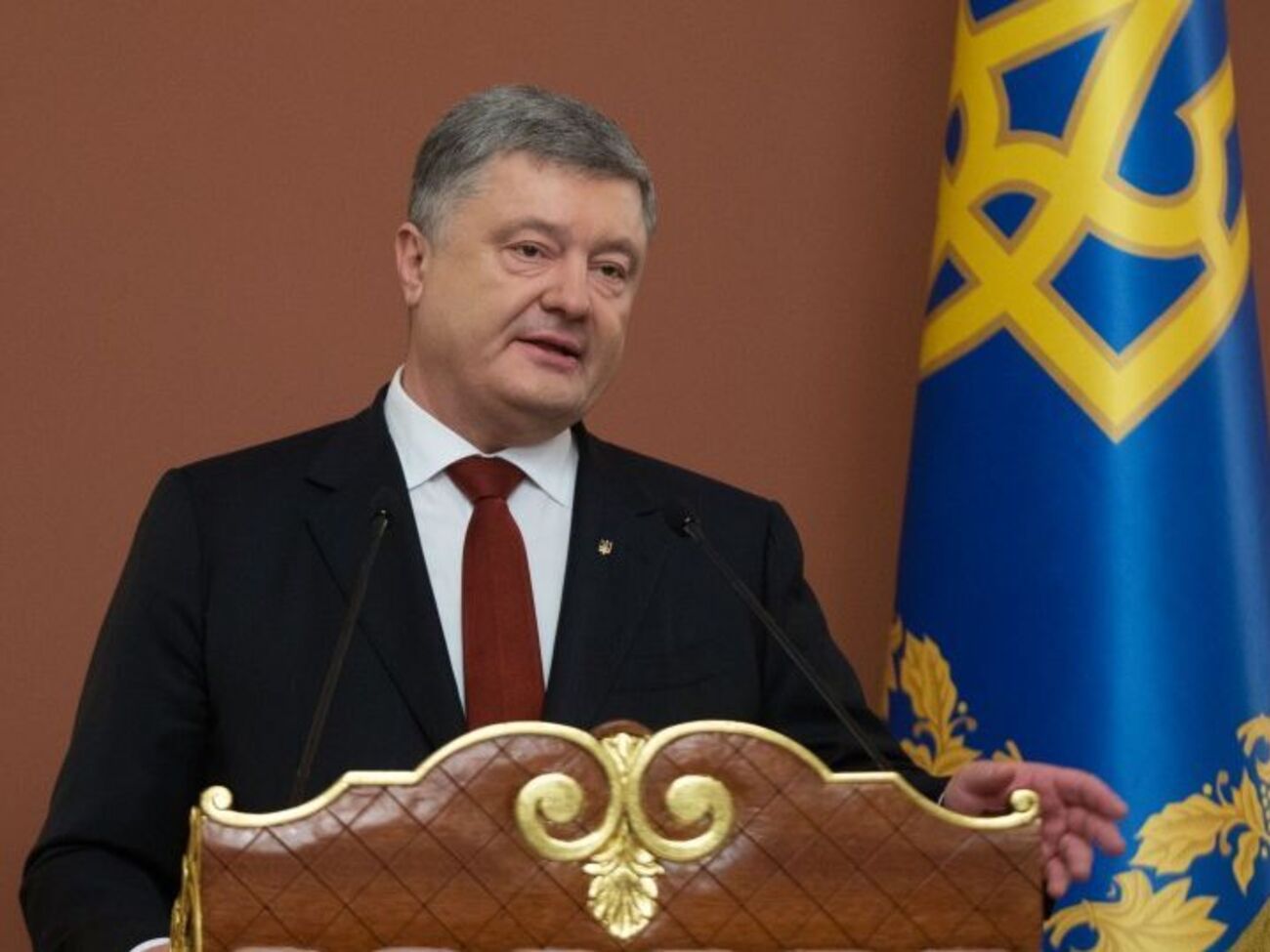 Порошенко выразил надежду на принятие закона о реинтеграции Донбасса