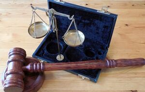Харитонов: Навіть якщо вдасться створити кристально чистий і непідкупний судовий інститут, сам по собі він "корупційної погоди" не змінить