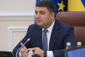 Гройсман возложил персональную ответственность за уборку снега на местных руководителей