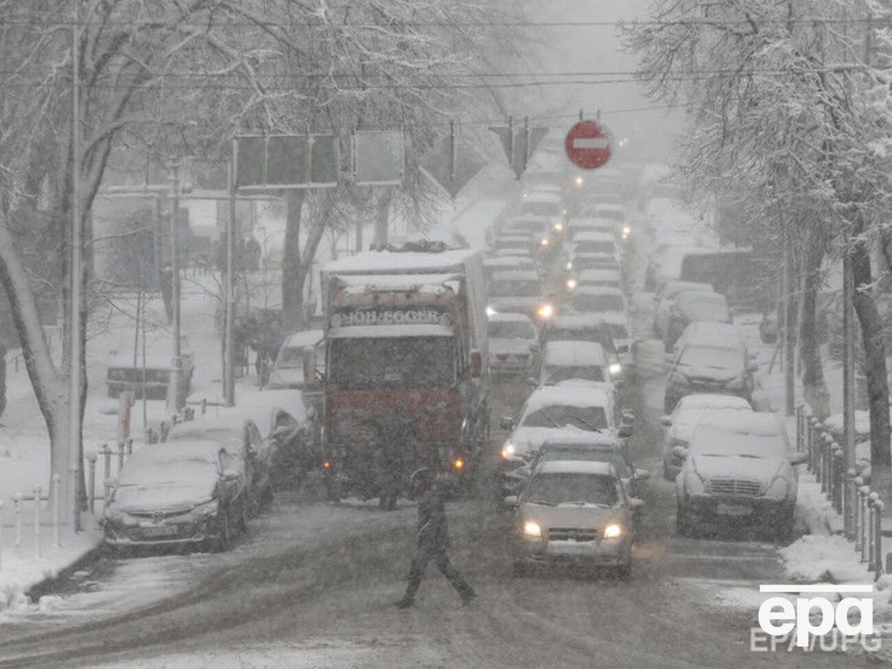 Въезд крупногабаритного транспорта в столицу ограничат