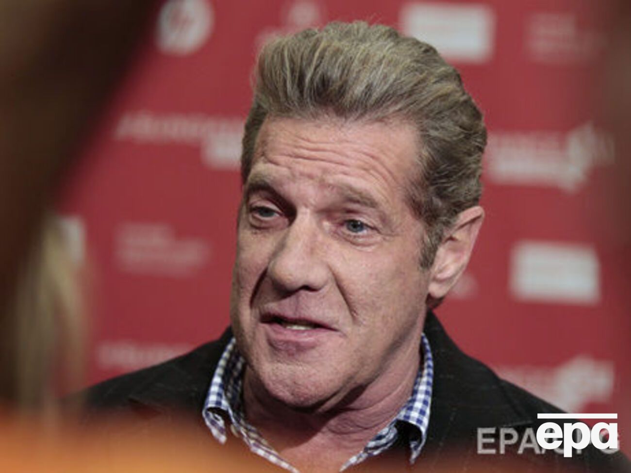 Фрай умер в 2016 году