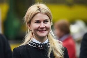 У жовтні 2016 року Світлична виграла конкурс на посаду голови Харківської ОДА