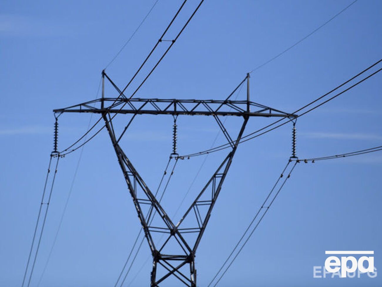 Из-за непогоды без света остались десятки населенных пунктов